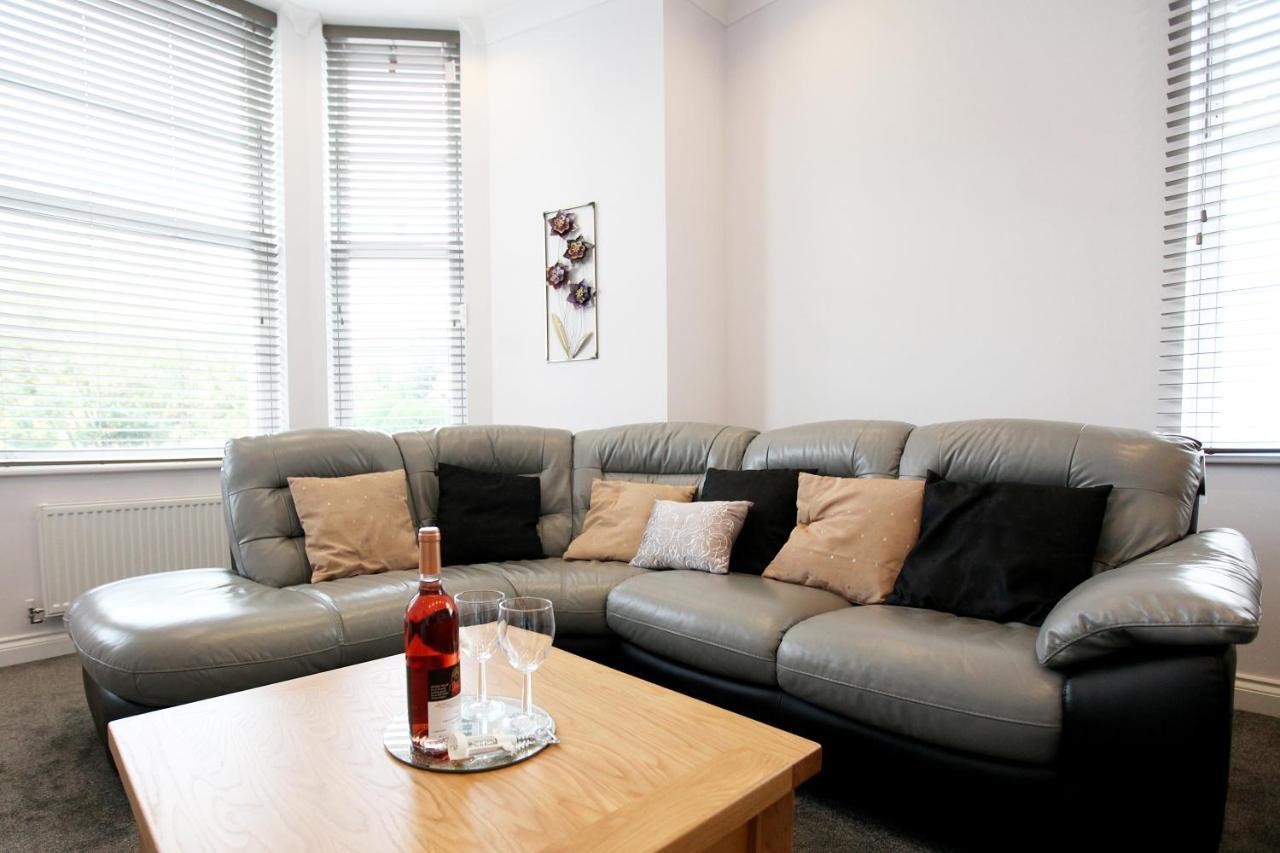Austens Apartments توركواي المظهر الخارجي الصورة